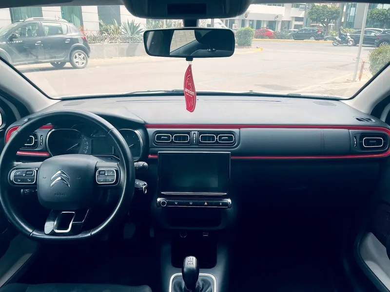 Citroën C3 — vue intérieur (photo 3)